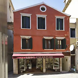 Adriatico 2*, Venezia Italia