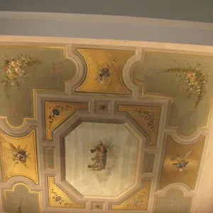 Dve 2*, Roma Italia