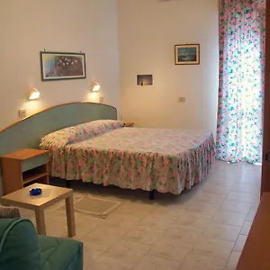 Vecchia Rimini 3*, Llido Degli Estensi Italia